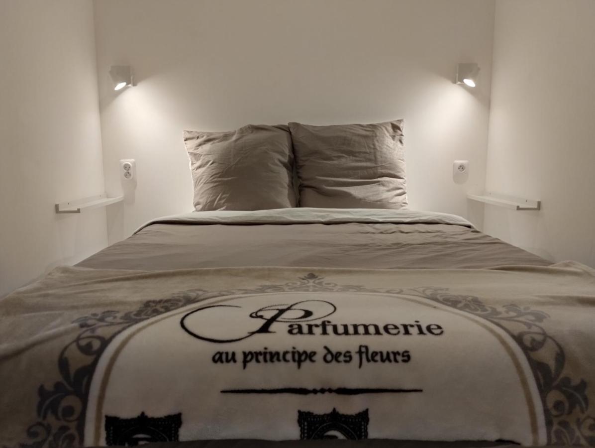 Manoir De La Guignardiere : The Ou Cafe ? Chavagne Exterior foto